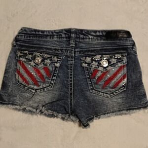 Wallflower Women's Dark Wash Jean Shorts
